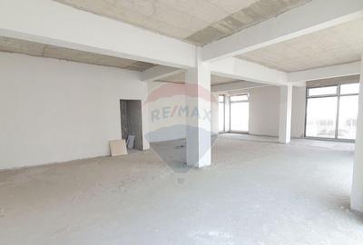 Spa?iu comercial sau apartament ? Spa?iu comercial sau apartament ? - 2