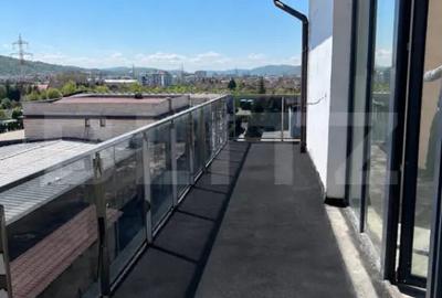 Apartament cu 3 camere decomandat în Centura - 2