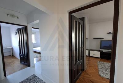 Apartament modern cu 3 camere balcon inchis 2 bai si pivnita in Strand - 3