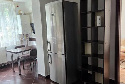 Apartament cu 3 camere decomandat în Exterior Vest - 8