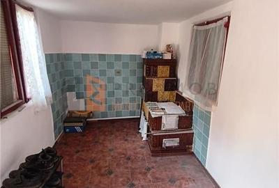 Casa tip parter zona Lunca Frumoasa, Parscov - 11