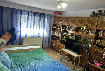 Apartament cu 2 camere decomandat în Central - 1