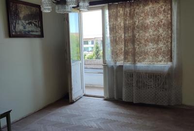 Hunedoara Micro 4, Bulevardul Dacia, linga Supeco. Hunedoara - 2