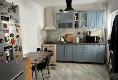 Apartament cu 4 camere decomandat în Brâncoveanu