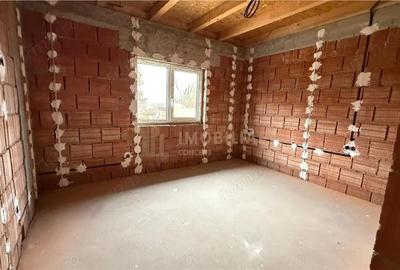 Casă cu Teren 500 Mp în Mocira - 8