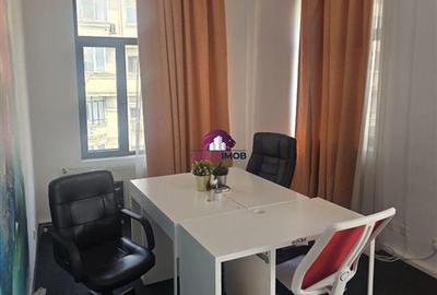 Penthouse cu 4 camere decomandat, mobilat în Central - 7