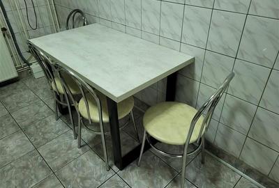 Apartament cu 4 camere decomandat în 7 Noiembrie - 9