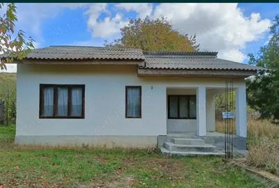 Vand casa si teren sat poiana schitu duca iasi - 1
