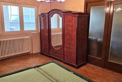 Apartament cu 2 camere decomandat în Sala Palatului - 10