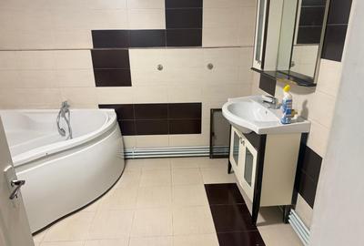 Casă individuală cu 5 camere cu Canalizare în Cetate - 16