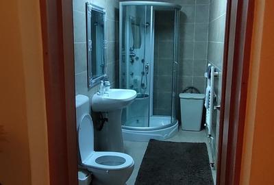 Proprietar vand casa 5 camere D+P+M, zona Traian Proprietar vand casa 5 camere D+P+M, zona Traian - 5