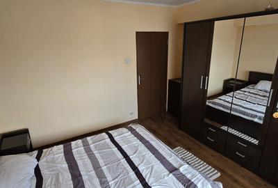 Apartament cu 3 camere decomandat în Aradului - 6