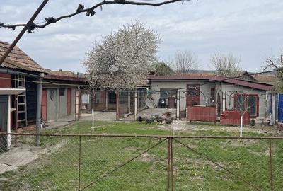 Casă cu 4 camere în Cuci - 5