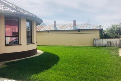 Casă cu 4 camere în Berceni