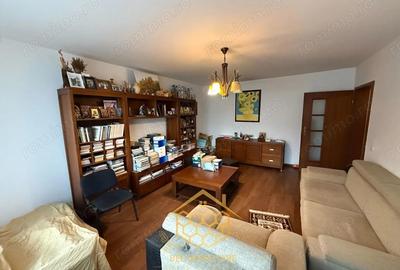 Apartament spatios 3 camere la 10 minute de centru cu loc de parcare - 7