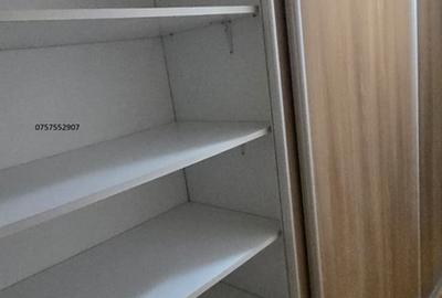 Piata Gorjului, sector 6 - 4