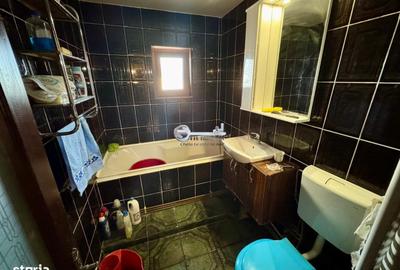Apartament cu 3 camere decomandat în Cug - 3