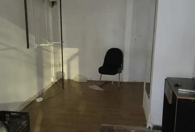 Spațiu comercial, de 75 mp, în Central - 1