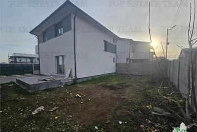 Casă cu 4 camere cu Teren 300 Mp în Chiajna