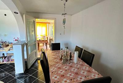 Casă cu 3 camere în Central - 8