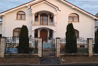 Casă cu 8 camere în Semicentral - 3