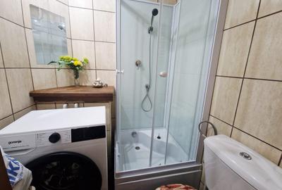 Apartament cu 4 camere decomandat în Est - 8
