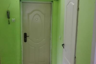 Vând apartament 3 camere - 6