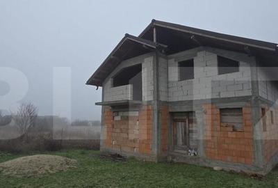 Casa la rosu, P+M, 4 camere, 400 mp teren, Simnicul de Jos - 8