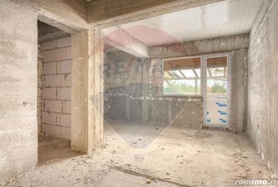 Casă cu 23 camere cu Teren 6177 Mp în Domnești - 1