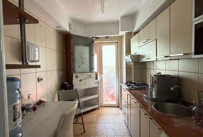 Apartament cu 4 camere decomandat în Calea Călărașilor - 7