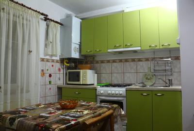 Apartament cu 2 camere decomandat în Ghiroda - 4