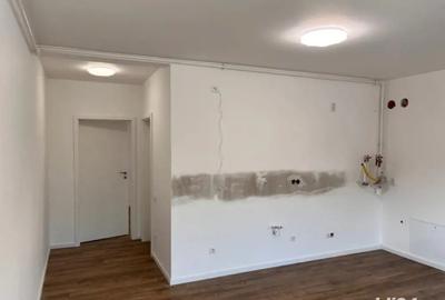 Ap de vanzare cu 2 camere ?i gradina nou finisat in Flore?ti zona Tau?iului parcare - 4