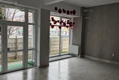 Spațiu comercial, de 140 mp, în Central - 2
