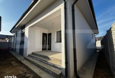Casă cu 3 camere cu Teren 331 Mp în Bucovăț