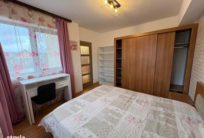 Apartament cu 2 camere semidecomandat, mobilat în Central