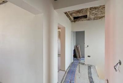 Casă cu 5 camere cu Teren 540 Mp în Florești - 4