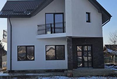 Casă cu 3 camere cu Teren 500 Mp în Ciurea - 9