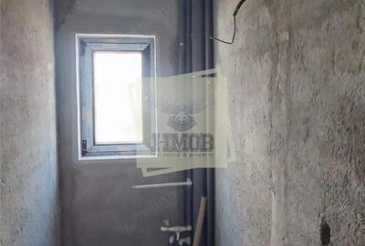 Casă cu 4 camere cu Teren 220 Mp în Central - 6