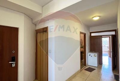 Inchiriere casa - vila cu 6 camere,  zona Cosbuc Inchiriere casa - vila cu 6 camere,  zona Cosbuc - 16