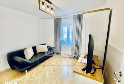 Apartament cu 3 camere decomandat în Turnișor - 12