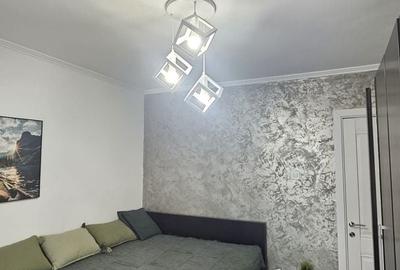 Ap renovat, 2 camere, et. 4/10, zona Ghe. Lazar! - 10