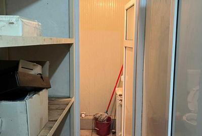 Spațiu comercial, de 27 mp, în Central - 2