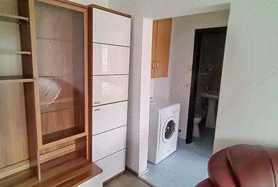 Vand apartrament 2 cam cf 1 semidec zona Govandari,Micro 3