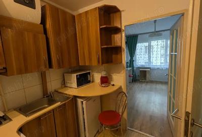 Garsonieră decomandată în Central - 3