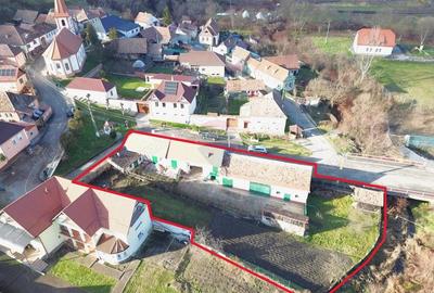 Casă cu 4 camere cu Teren 1084 Mp în Vale - 1