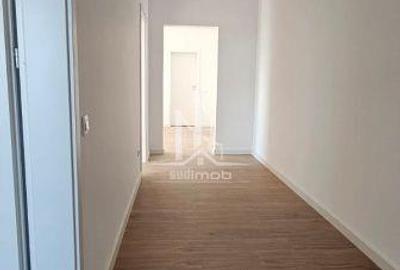 Apartament cu 3 camere în Central - 3