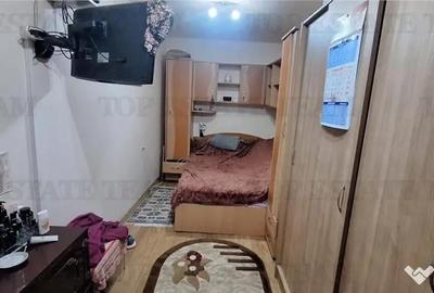 Casă cu 4 camere cu Teren 115 Mp în Central