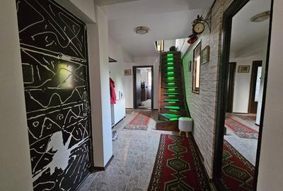 Casa 300mp utili- teren 550mp Sector 4 - Luica Giurgiului Piata Resita - 15