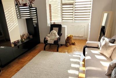 Apartament 2 camere decomandat, cartier Micro 5 - 2