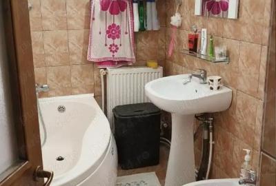 Apartament cu 2 camere decomandat în Fălticeni